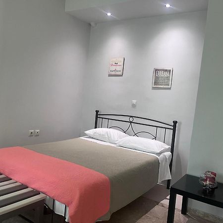 Studios Μιχαλαρεα Kyparissia Eksteriør billede
